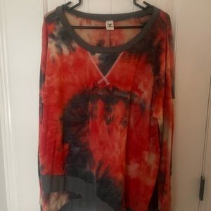 Long sleeve tunic tie-dye